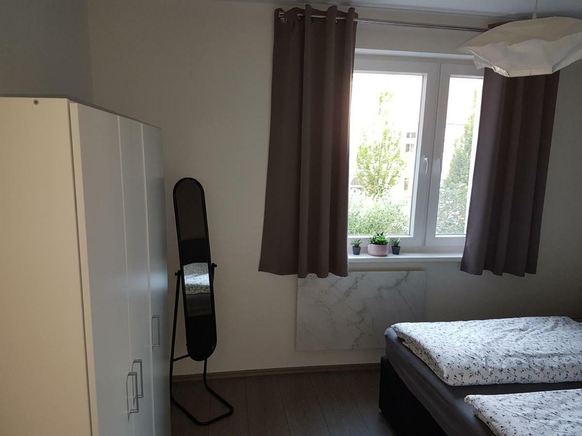 Cafe Marlitt Appartement Arnstadt Buitenkant foto